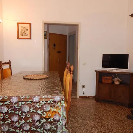 Apartamento In Piazza Garibaldi *